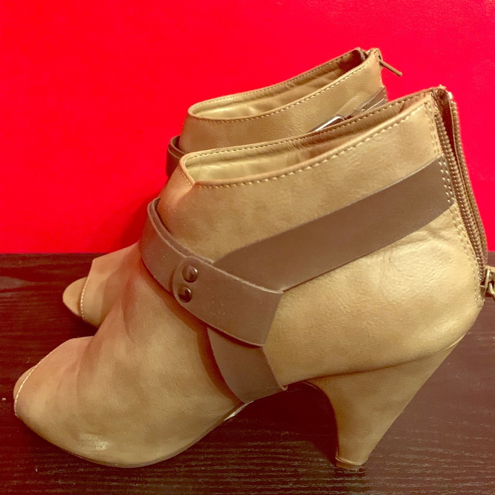 Heeled Open Toe Booties size 10